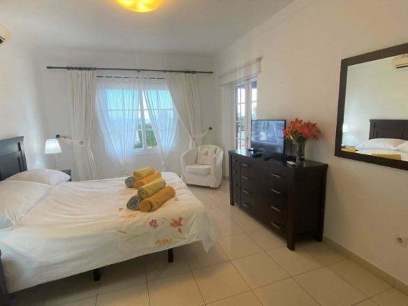 Tiempo - Master Bedroom