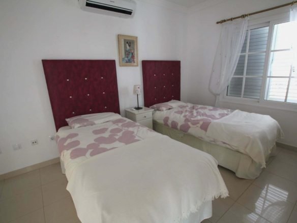 Tiempo - Upper Twin Beds