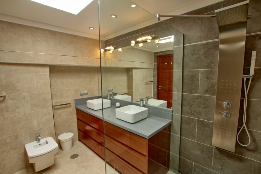 The Lodge - Lanzarote - 2nd Double Bathroom 2