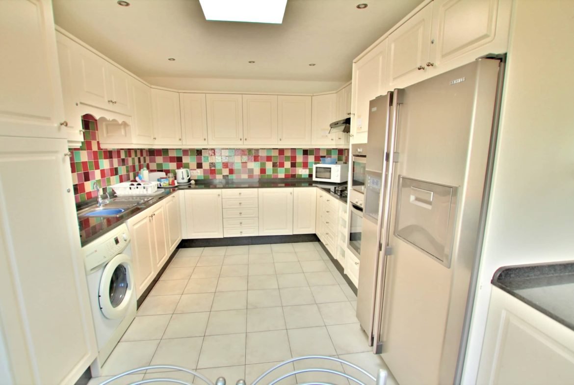 The Lodge - Lanzarote - 3 Bedroom Villa - Kitchen