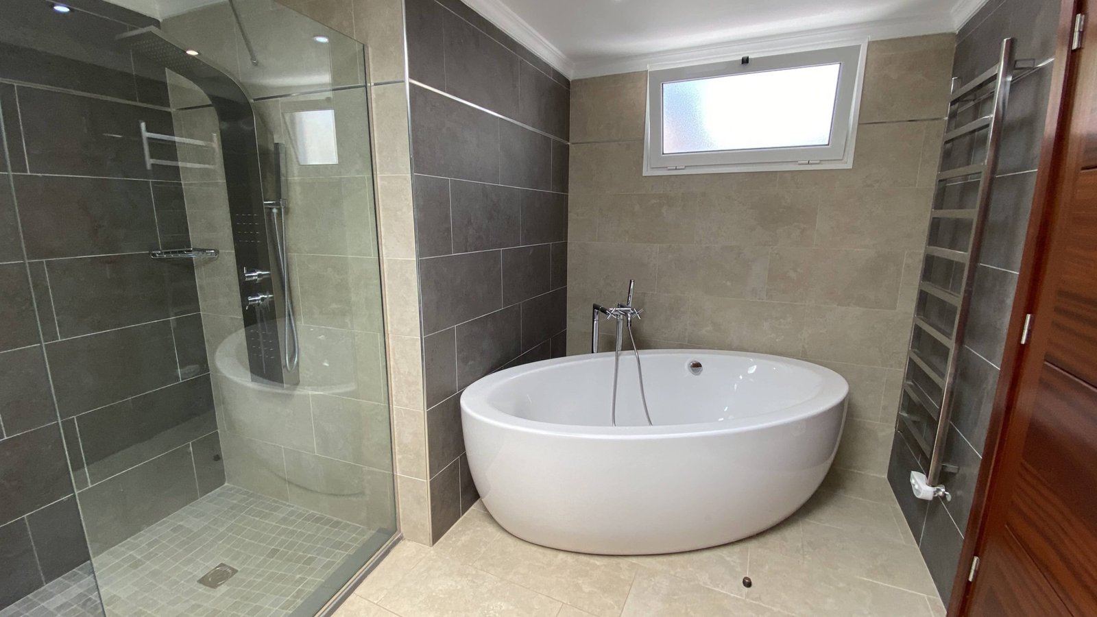 The Lodge - Lanzarote - 3 Bedroom Villa - Bath room 2