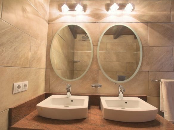 Villa Joel - Lanzarote - Oval Bathroom Mirrors