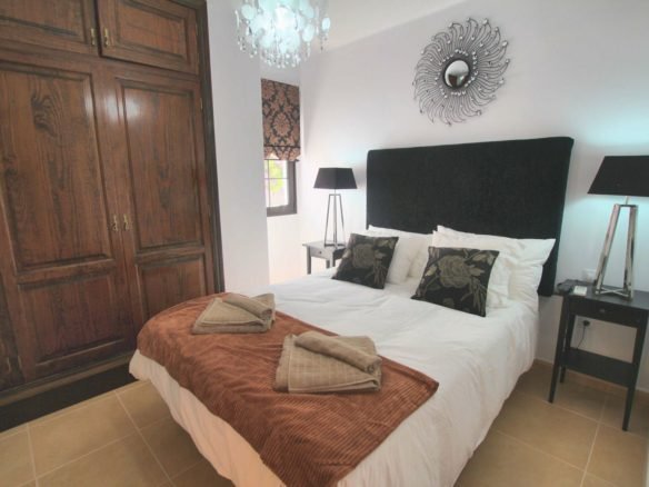 Villa Joel - Lanzarote - Upstairs Double Bedroom