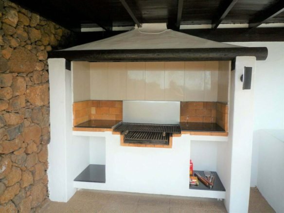 Villa Mayo - Lanzarote - BBQ Area - Terrace