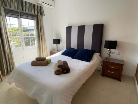 Villa-Palacete-9-Bedroom-Villa-Lanzarote-double-bedroom-Uppercorner