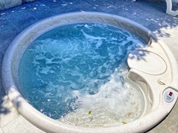 Villa Ananda - Hot-Tub - Jacuzzi