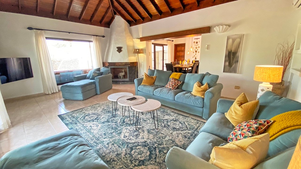 Villa Verano - Lounge Area