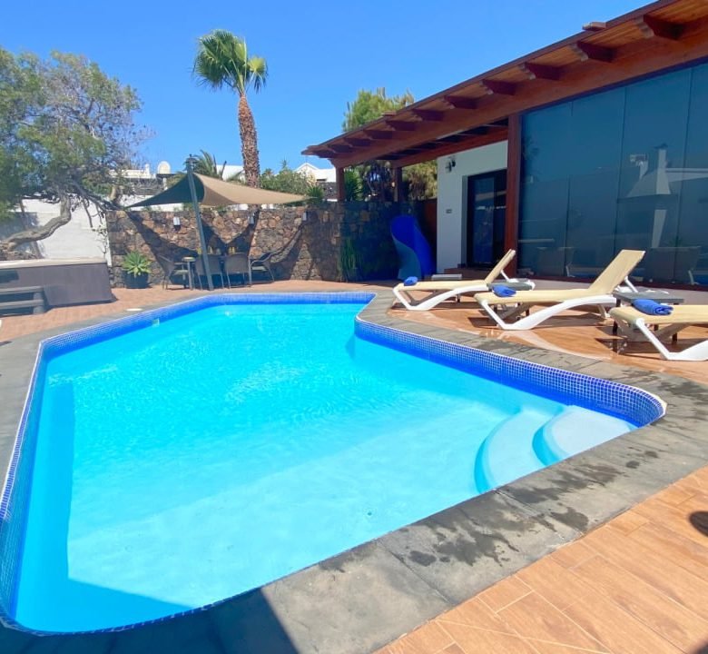 Villa Encantada - 3 Bedroom Villa - Swimming Pool