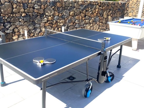 La Perla - Table Tennis Table