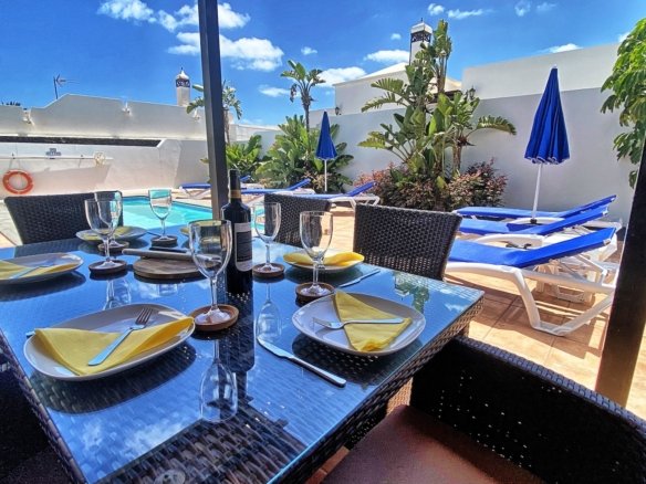 Perlita - Afresco Dining 2
