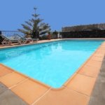 Villa Rosso - 3 Bedroom Villa - Sleeps 6 People - Sun Terrace - Heated Pool