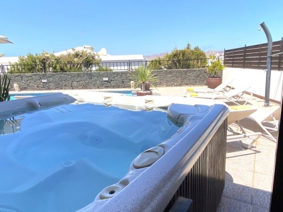 Ocean View - Hot Tub/Jacuzzi