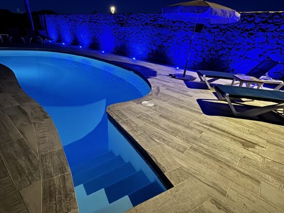 Villa Mayo Lanzarote - large luxury swimming Pool