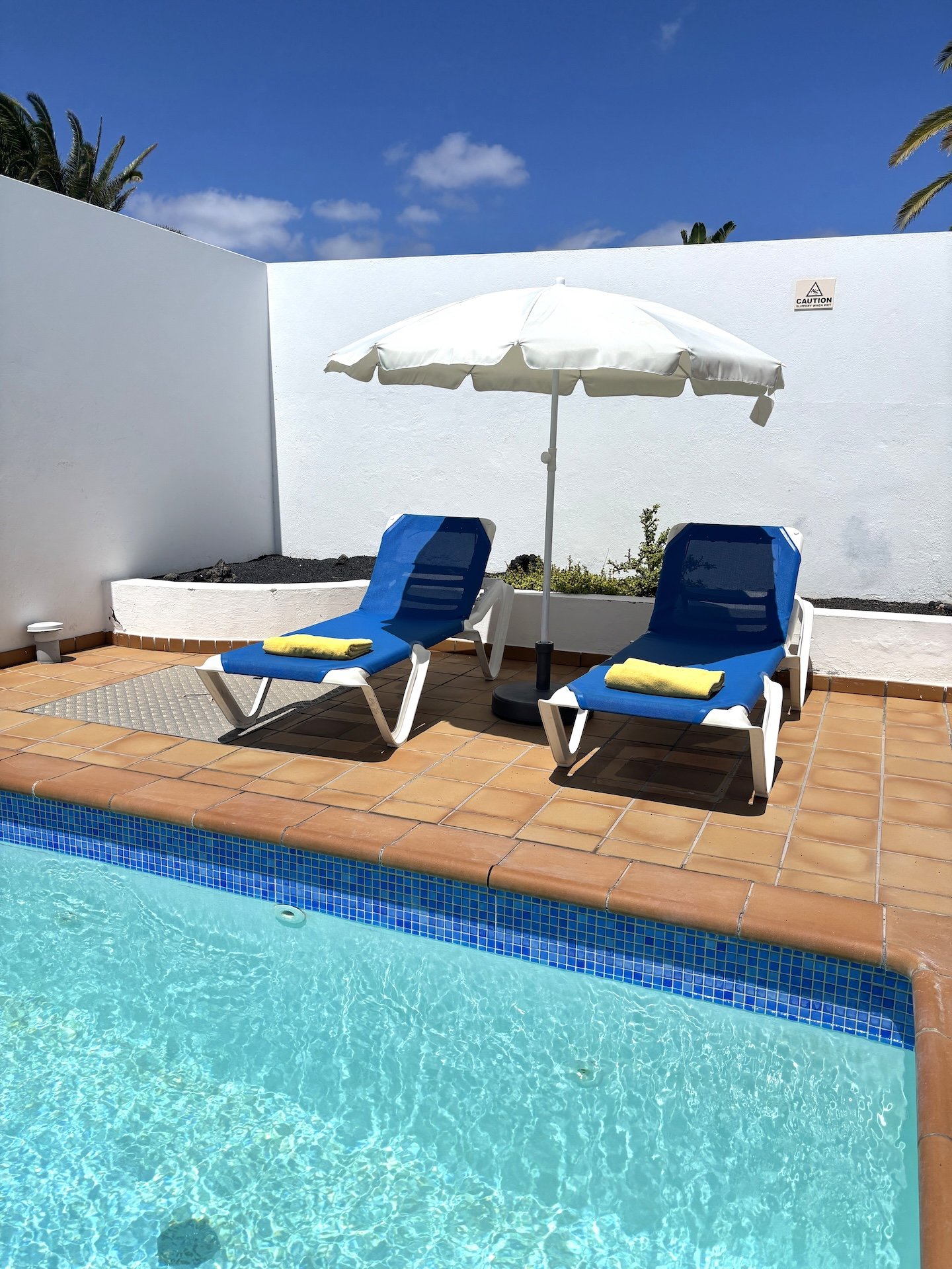 Casa Allure - Sun beds