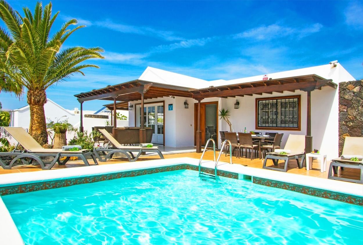 Villa Adsey | Luxury 3 Bedroom Villa in Puerto del Carmen, Lanzarote