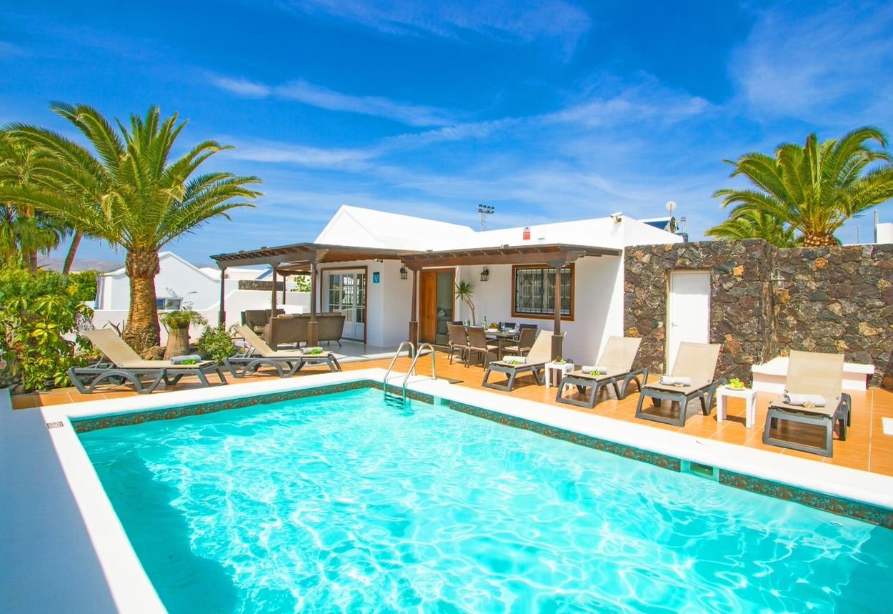 Villa Adsey | Luxury 3 Bedroom Villa in Puerto del Carmen
