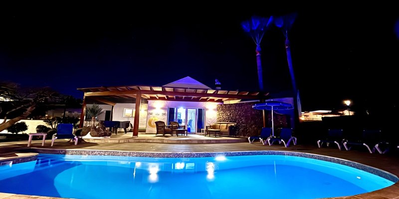 Villa Mayo Lanzarote - Big Heated Swimming Pool